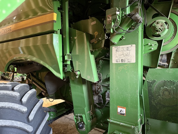 2024 John Deere S780 Combine
