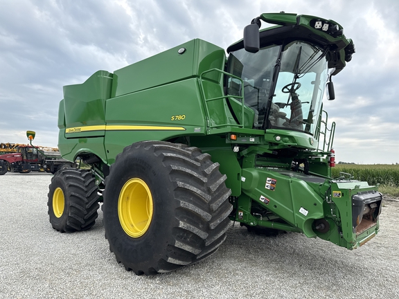 2024 John Deere S780 Combine