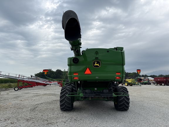 2024 John Deere S780 Combine