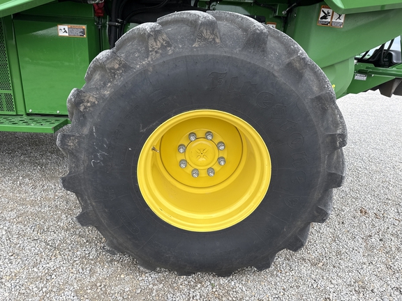 2024 John Deere S780 Combine