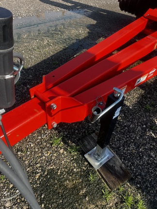 2024 Misc 4400-32 Packer