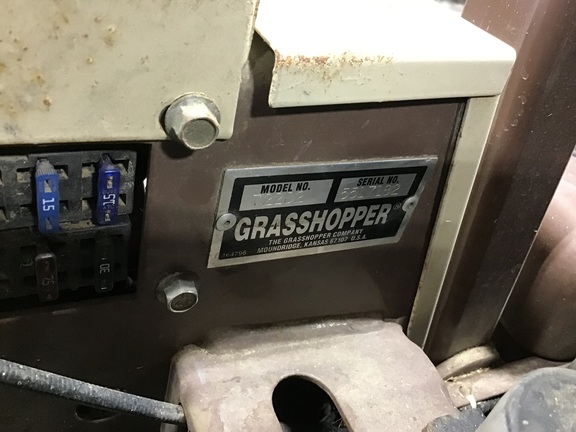 2005 Grasshopper 722D2 Mower/Front Deck