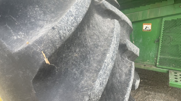 2002 John Deere 9650 STS Combine