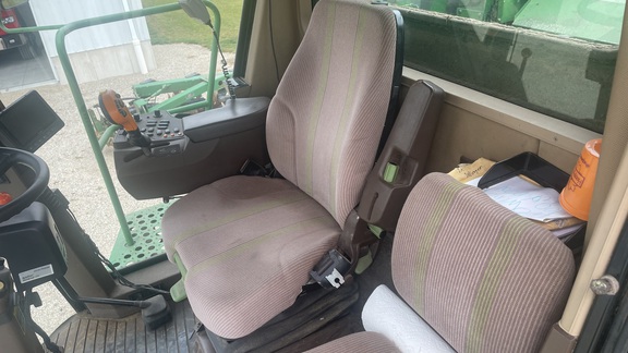 2002 John Deere 9650 STS Combine