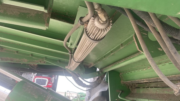 2002 John Deere 9650 STS Combine