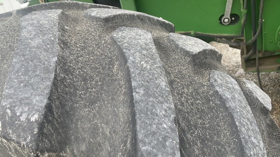 2002 John Deere 9650 STS Combine