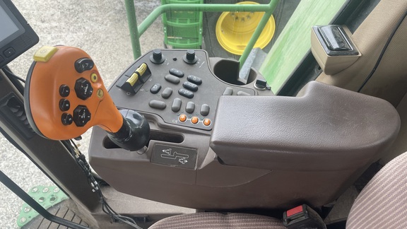 2002 John Deere 9650 STS Combine