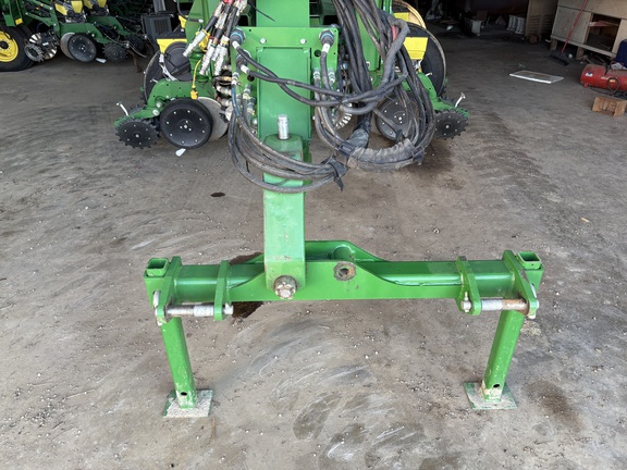 2016 John Deere 1795 Planter
