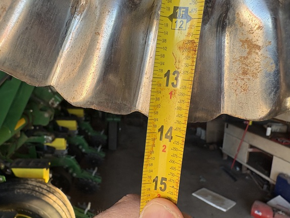 2016 John Deere 1795 Planter