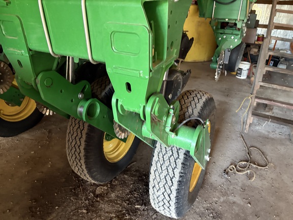 2016 John Deere 1795 Planter