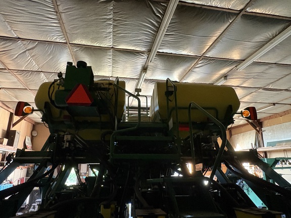 2016 John Deere 1795 Planter