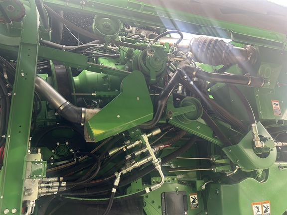 2023 John Deere S780 Combine
