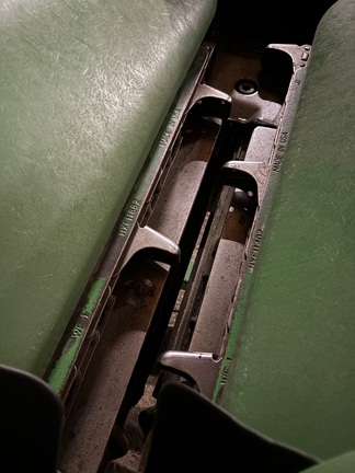 2011 John Deere 612C Header Corn Head