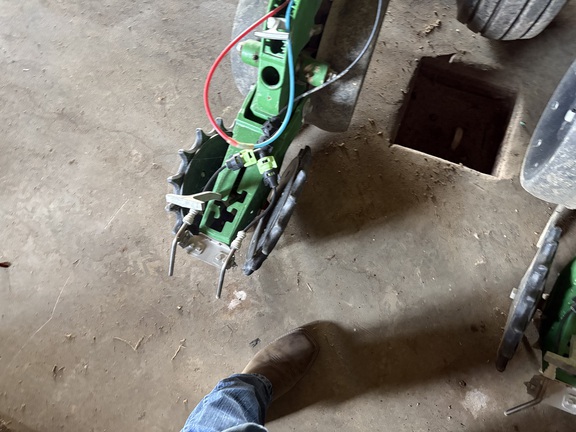 2017 John Deere 1795 Planter