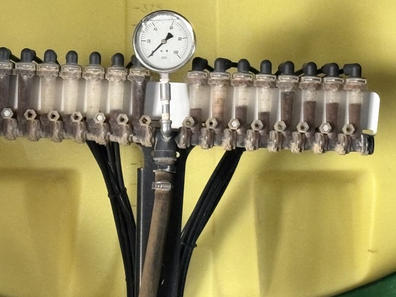 2017 John Deere 1795 Planter