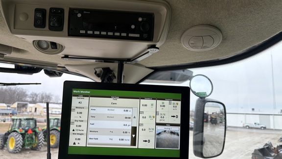 2024 John Deere S790 Combine