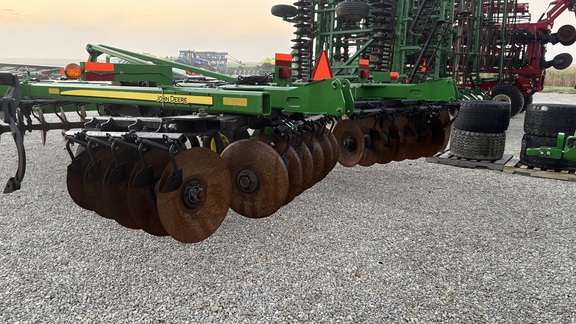 2018 John Deere 2720 Disk Ripper