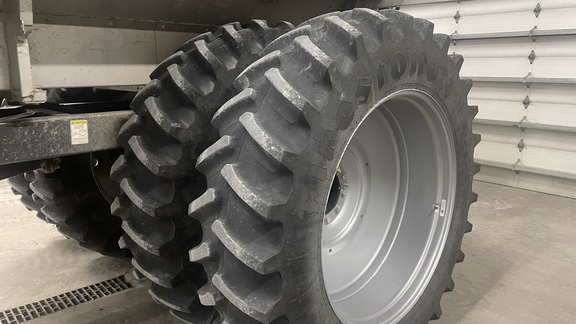 2023 Unverferth 1450 Fertilizer Spreader