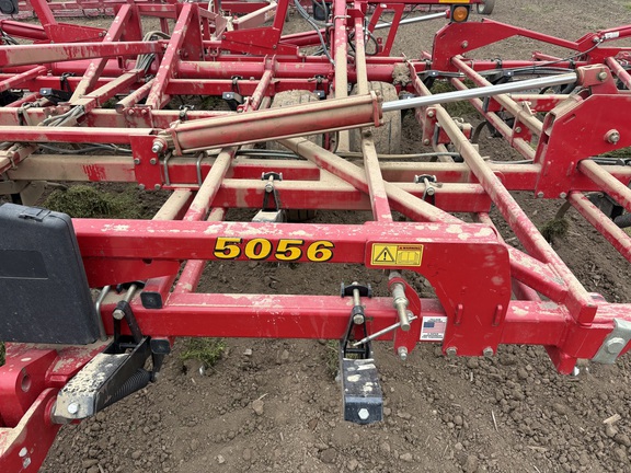 2016 Sunflower 5056 Field Cultivator