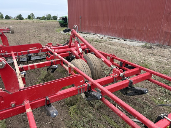 2016 Sunflower 5056 Field Cultivator