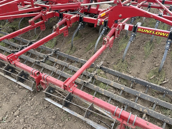 2016 Sunflower 5056 Field Cultivator