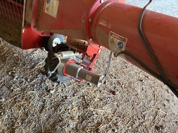 2023 Mayrath HX2 10-63 Grain Auger