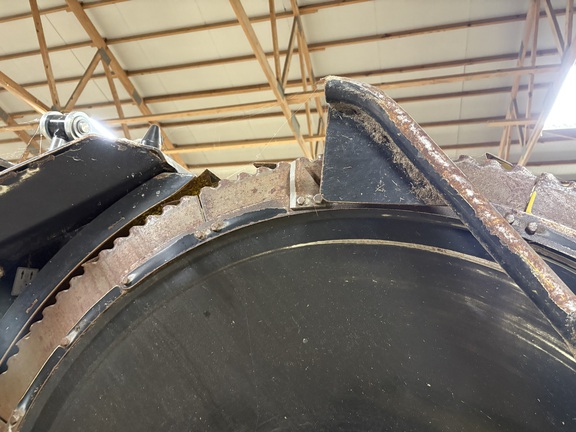 2023 John Deere 772 Header Forage