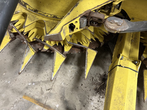 2023 John Deere 772 Header Forage