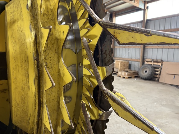 2023 John Deere 772 Header Forage