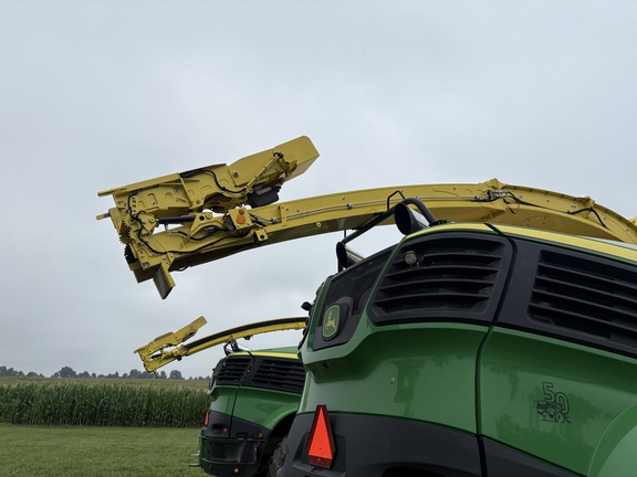 2022 John Deere 9900 Forage Harvester