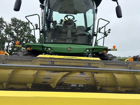 2023 John Deere 9900 Forage Harvester