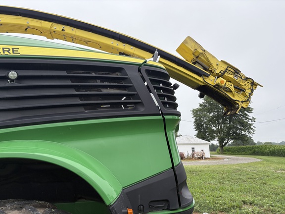 2023 John Deere 9900 Forage Harvester