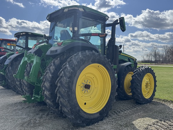 2022 John Deere 8R 310 Tractor