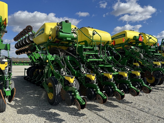 2019 John Deere 1795 Planter