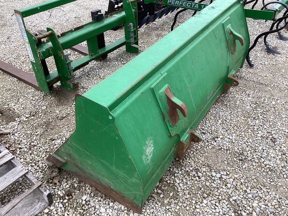 John Deere 74” bucket Attachments