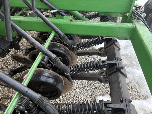 2005 John Deere 1590 Drill