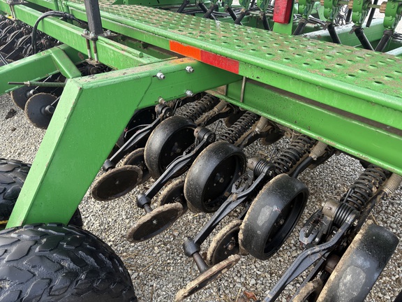 2005 John Deere 1590 Drill