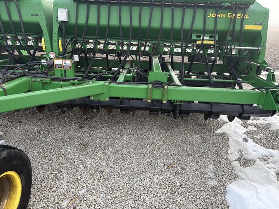 2005 John Deere 1590 Drill
