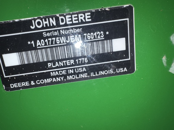 2015 John Deere 1775NT Planter