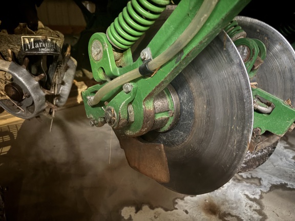 2015 John Deere 1775NT Planter