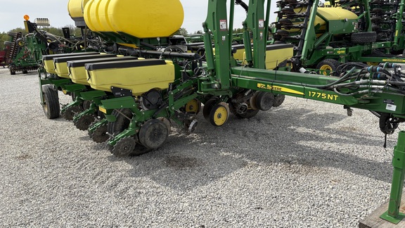 2015 John Deere 1775NT Planter