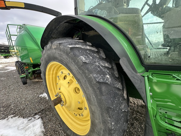 2016 John Deere 6175R Tractor