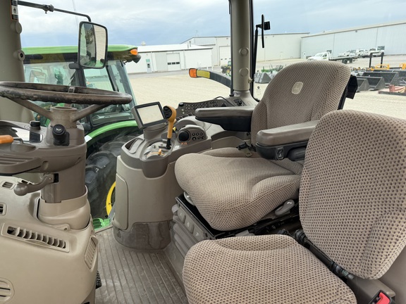 2016 John Deere 6175R Tractor