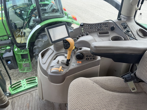 2016 John Deere 6175R Tractor