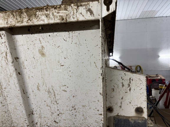 2012 Misc 8132 Manure Spreader