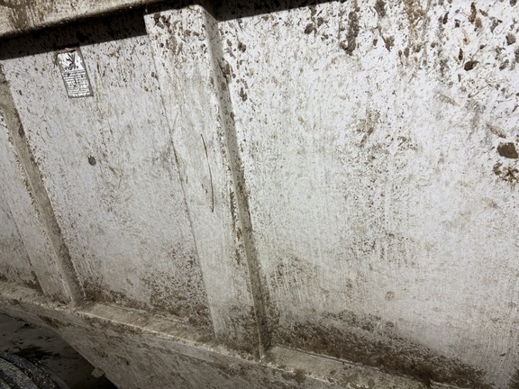 2012 Misc 8132 Manure Spreader