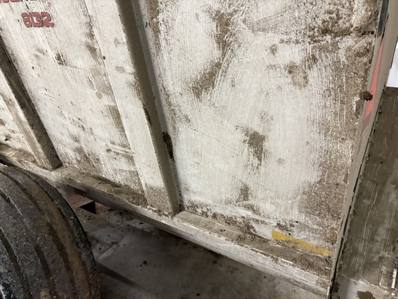 2012 Misc 8132 Manure Spreader