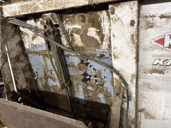 2012 Misc 8132 Manure Spreader