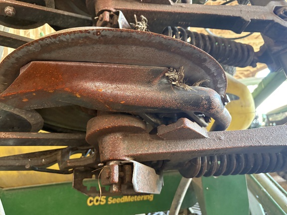 2009 John Deere 1990 Air Seeder