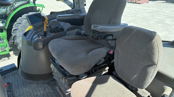 2011 John Deere 7215R Tractor